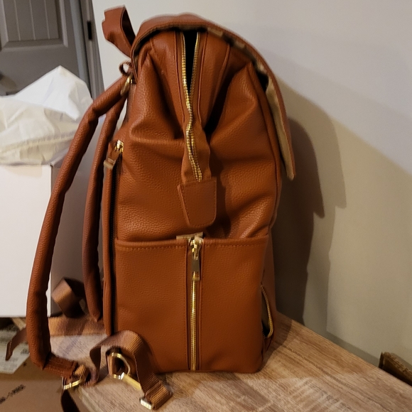 CleverMade Lily Diaper Bag Backpack - Picture 5 of 7